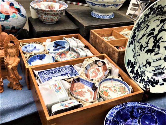 6/6(日) 上野総社神社で「骨董お宝市」開催！