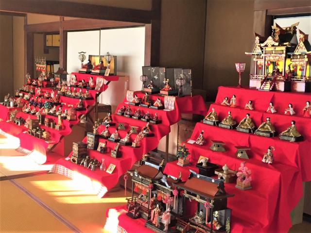 臨江閣でひな人形展、関連イベント開催