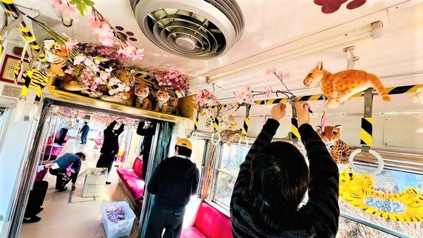 上毛電気鉄道で「桜電車」を運行しています！