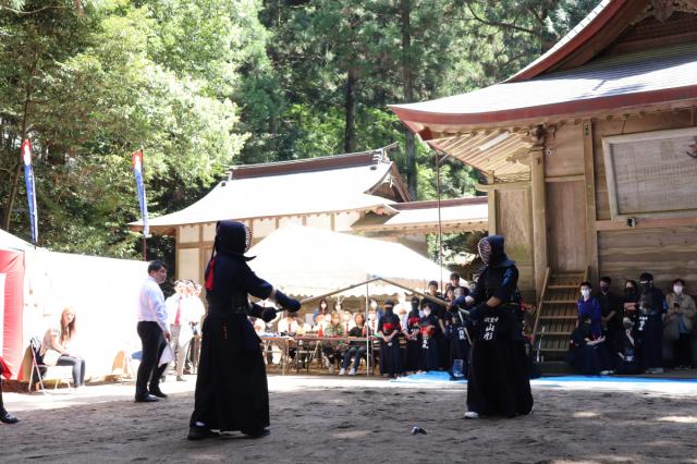 5/5(日・祝)三夜沢赤城神社で「第35回上泉伊勢守杯・赤城神社奉納武道大会」開催!