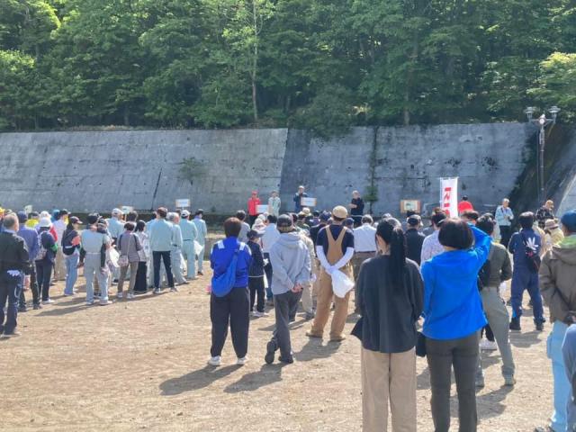 赤城山つつじの時期に無料イベント開催！「あかぎ大沼・覚満淵「爽やか」クリーン作戦」