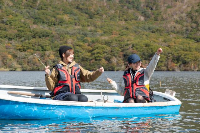 9/1(火)～11月末日赤城大沼「ボートワカサギ釣り」 解禁！