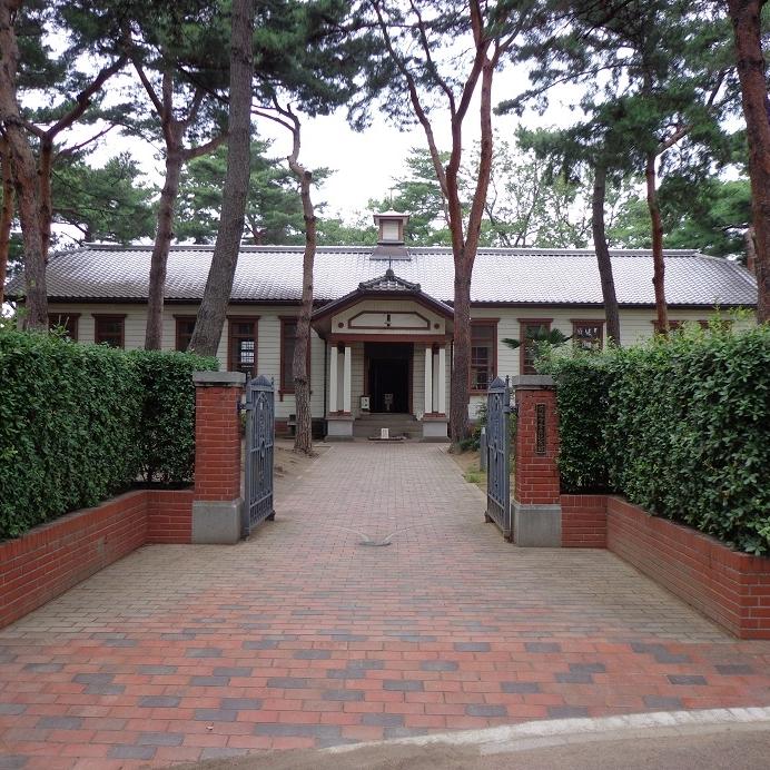 蚕糸記念館