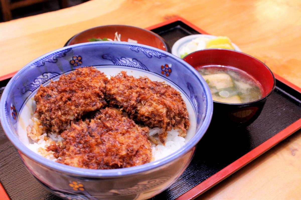 【モデルコース】TONTONのまちで味わう絶品豚肉料理