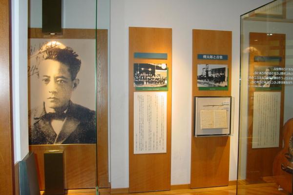 前橋文学館3