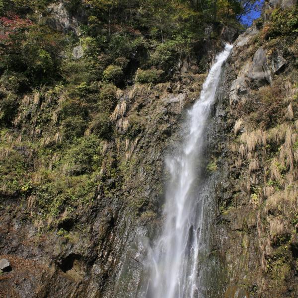 滝沢の不動滝3