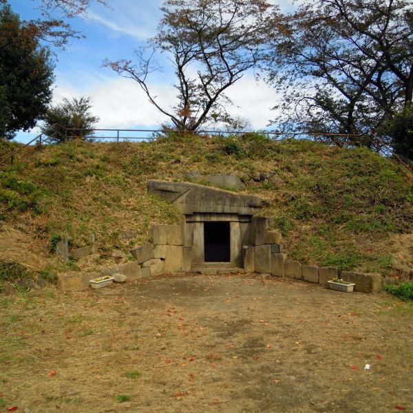 総社・蛇穴山古墳1