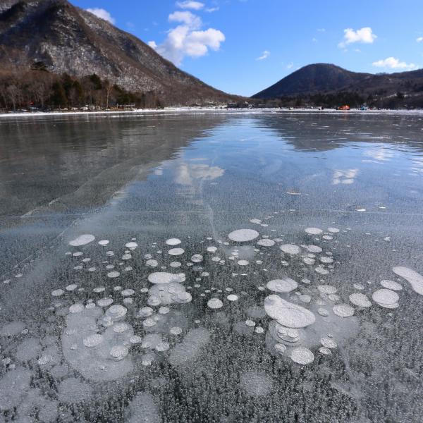 赤城山・大沼・アイスバブル1
