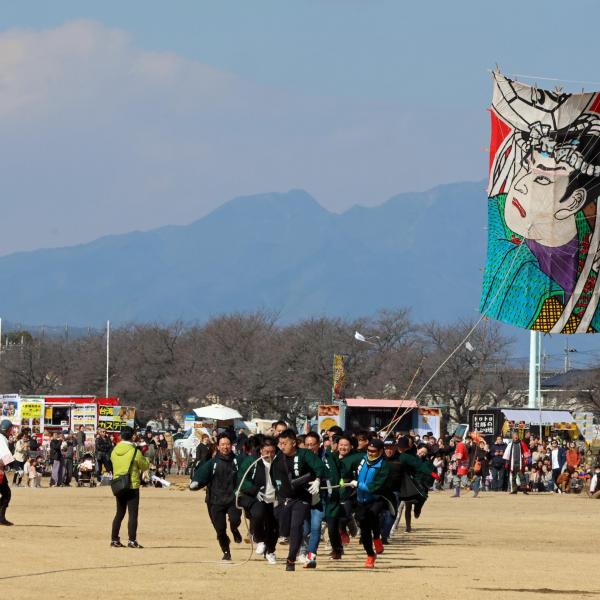 上州空っ風凧揚げ大会